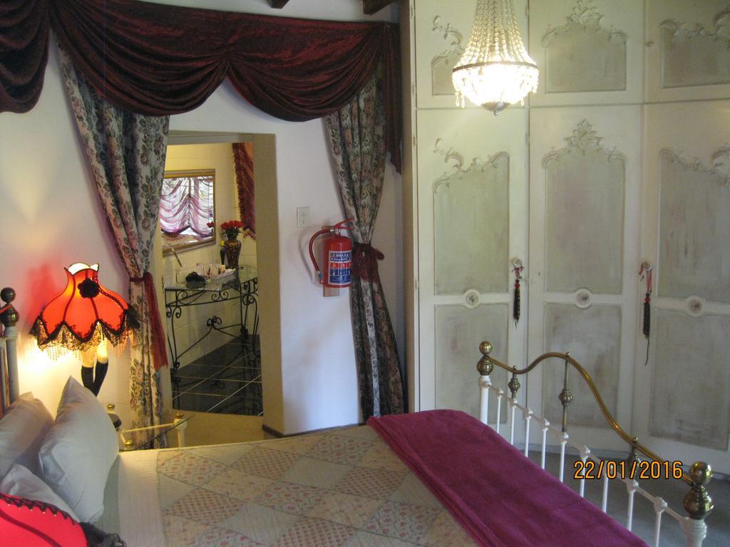 Treetops&Treats Guest House Pretoria-Noord Extérieur photo