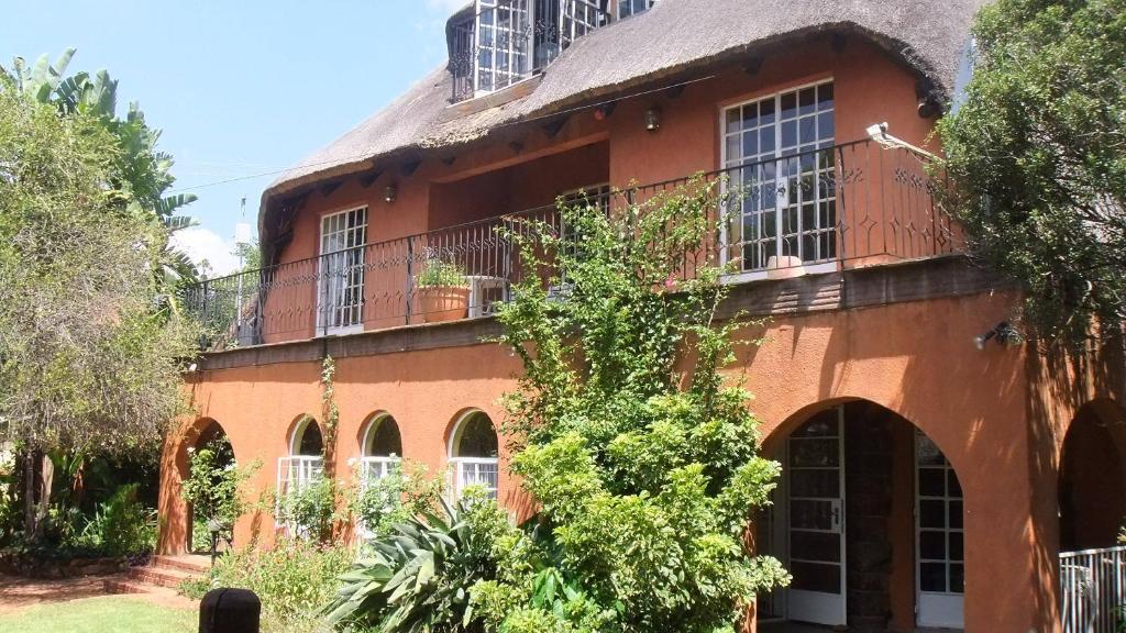 Treetops&Treats Guest House Pretoria-Noord Extérieur photo