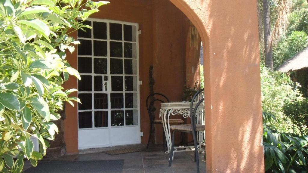 Treetops&Treats Guest House Pretoria-Noord Extérieur photo
