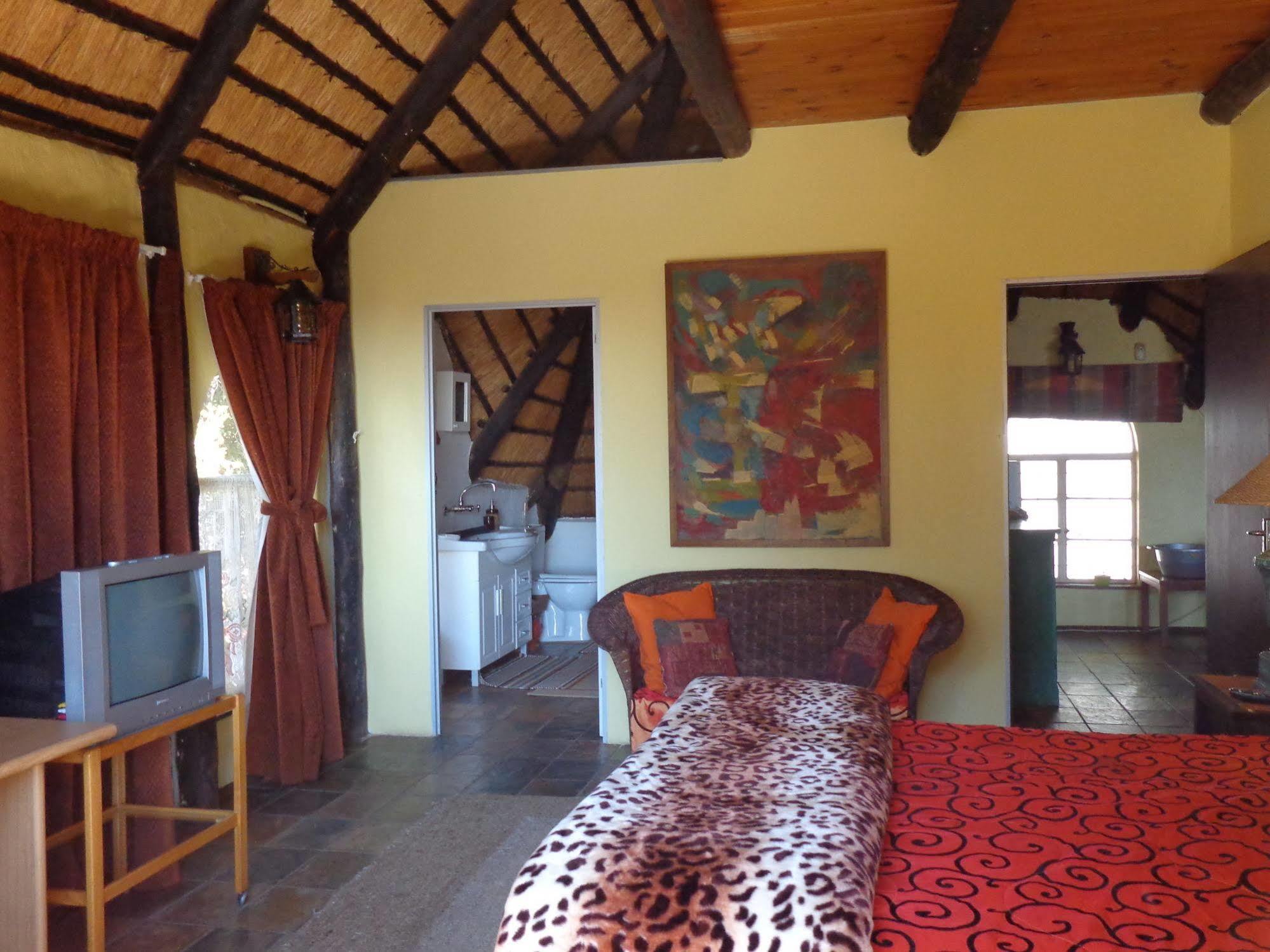 Treetops&Treats Guest House Pretoria-Noord Extérieur photo