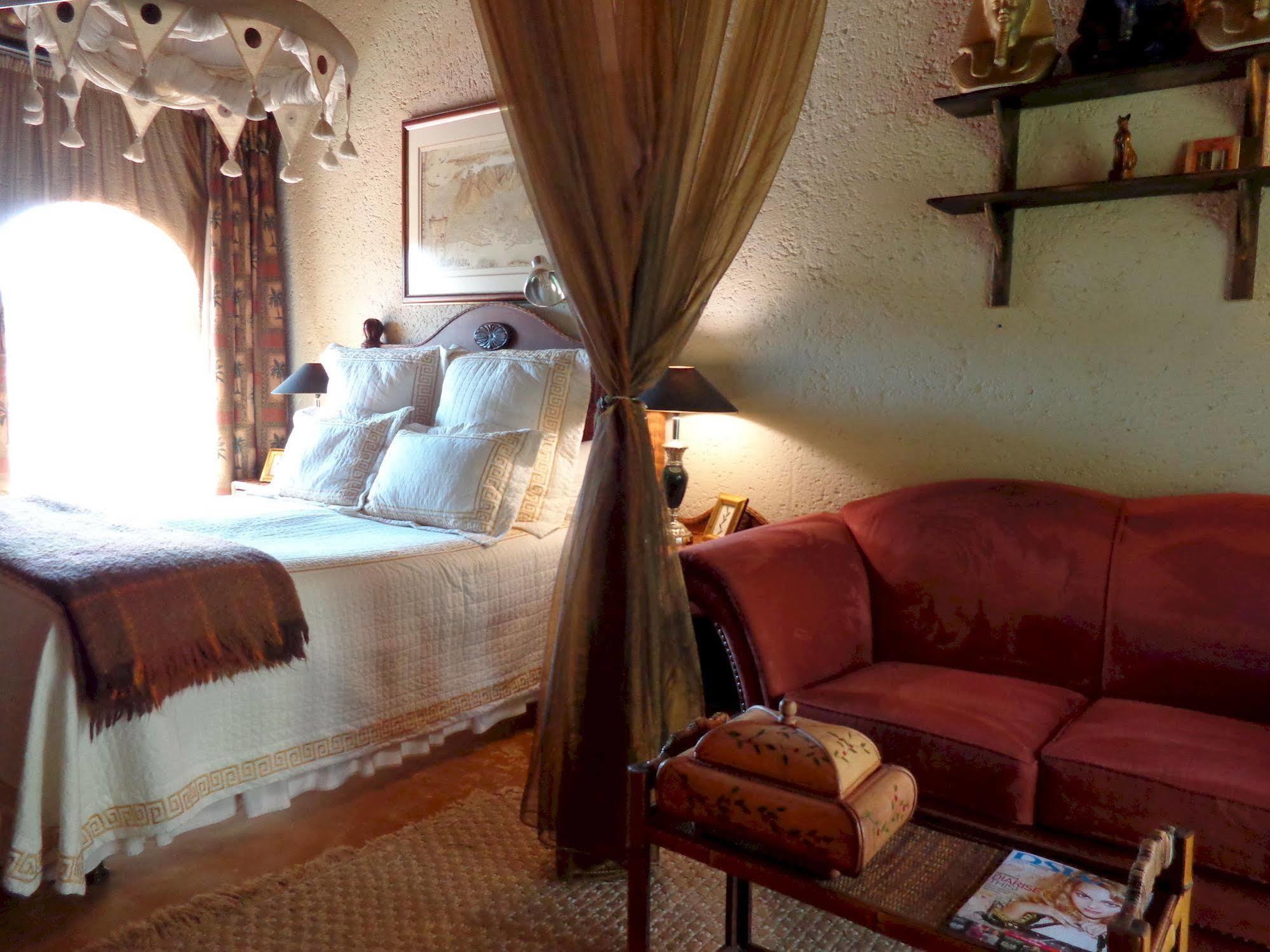 Treetops&Treats Guest House Pretoria-Noord Extérieur photo